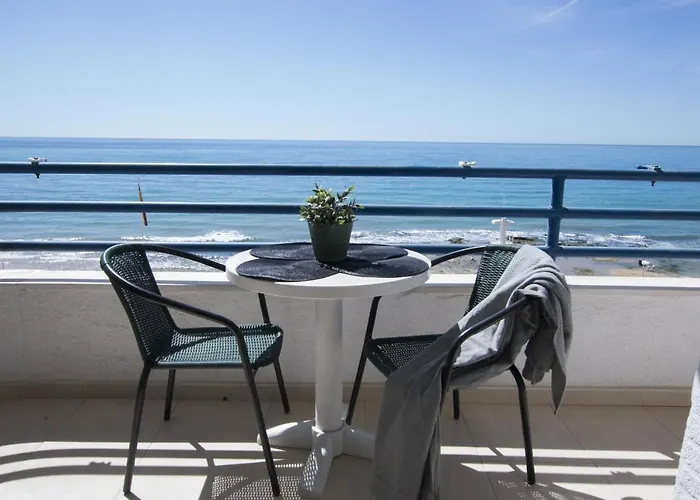 アパート Edificio Arenal